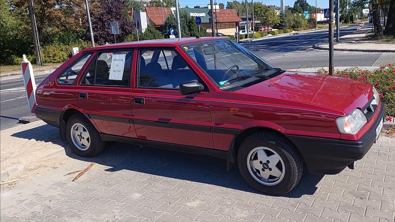 Zadbany Polonez Caro 1.6 GLI z grillem orciari