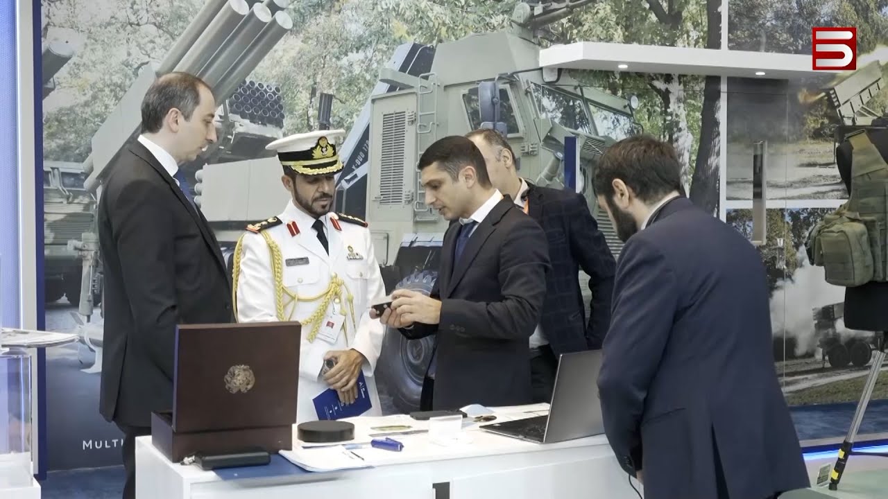 Ադրբեջանի զենքերը տեսել է Հայաստանի ներկայացուցիչը. նորագույն զինտեխնիկայի մեծ ցուցադրություն