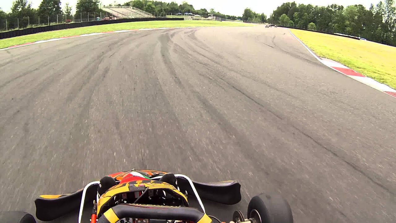 Shifterkart Blows A Tire at 85 mph!