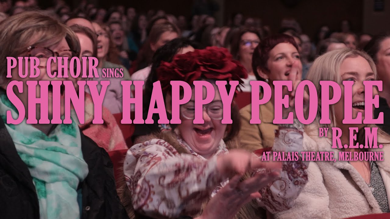 2800 'Shiny Happy People' (R.E.M.) singing at Pub Choir