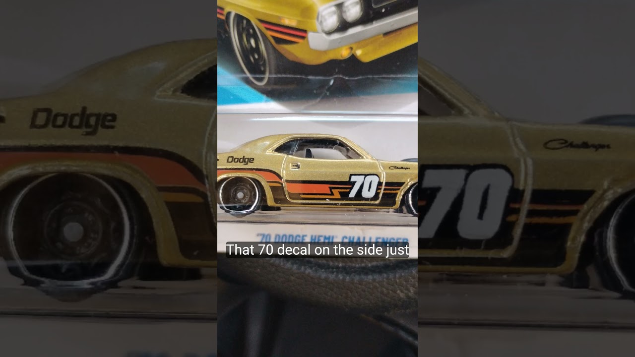 Hot Wheels 1970 Dodge HEMI Challenger Gold 