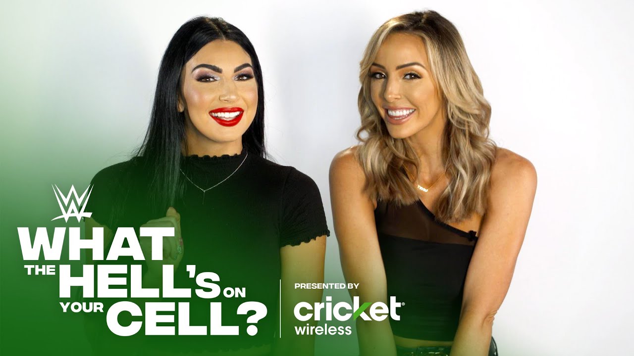 IIconics show what's on their phones: WWE What the Hell's on Your Cell?