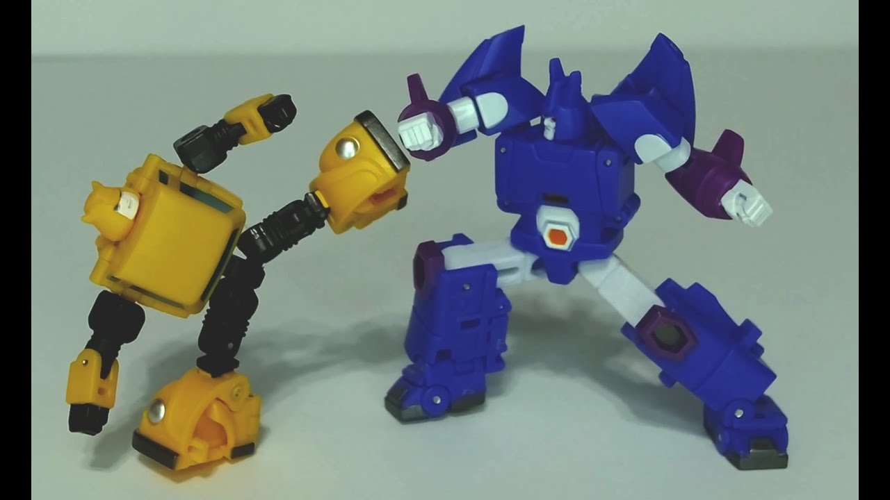 DR. WU Wasp and Wingman  ( WST G1 Bumblebee and Cyclonus )