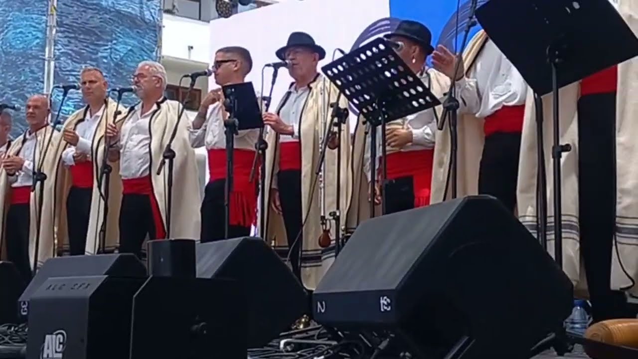 Especial día de Canarias con los Sabandeños en concierto.