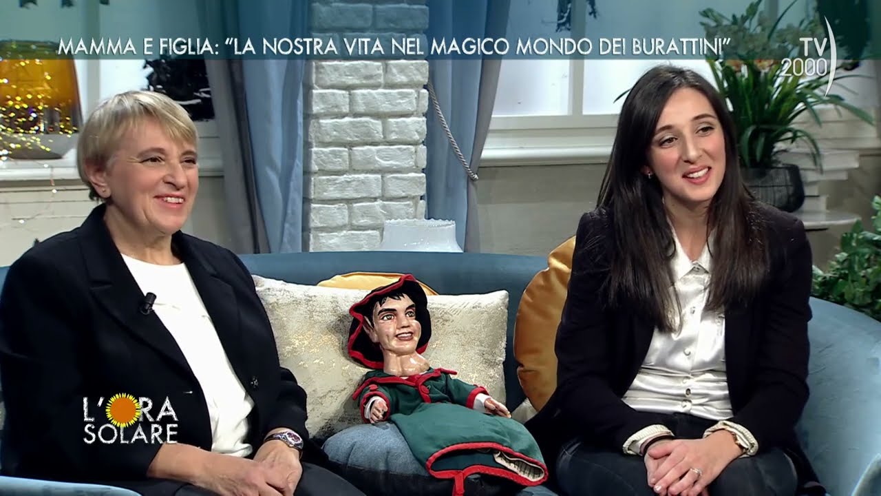 Intervista a Carla Passera e Roberta Navoni Compagnia I Burattini di Roberta a L'Ora Solare TV2000