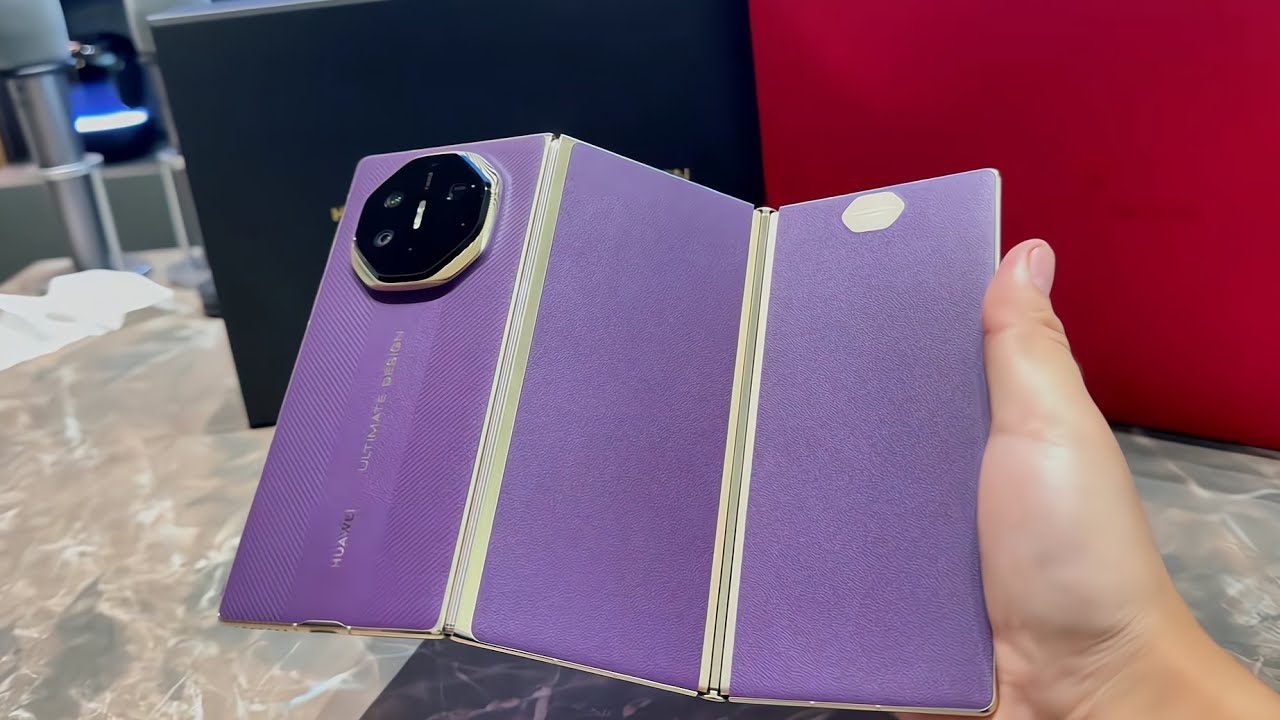 Huawei Mate XTs 5G Ultimate Design - 2nd Gen Tri-Fold Unboxing & Hands'On!