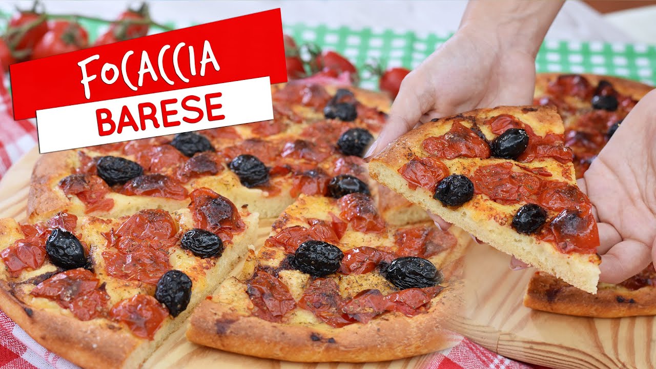 Focaccia barese bassa e croccante: ricetta originale pugliese!