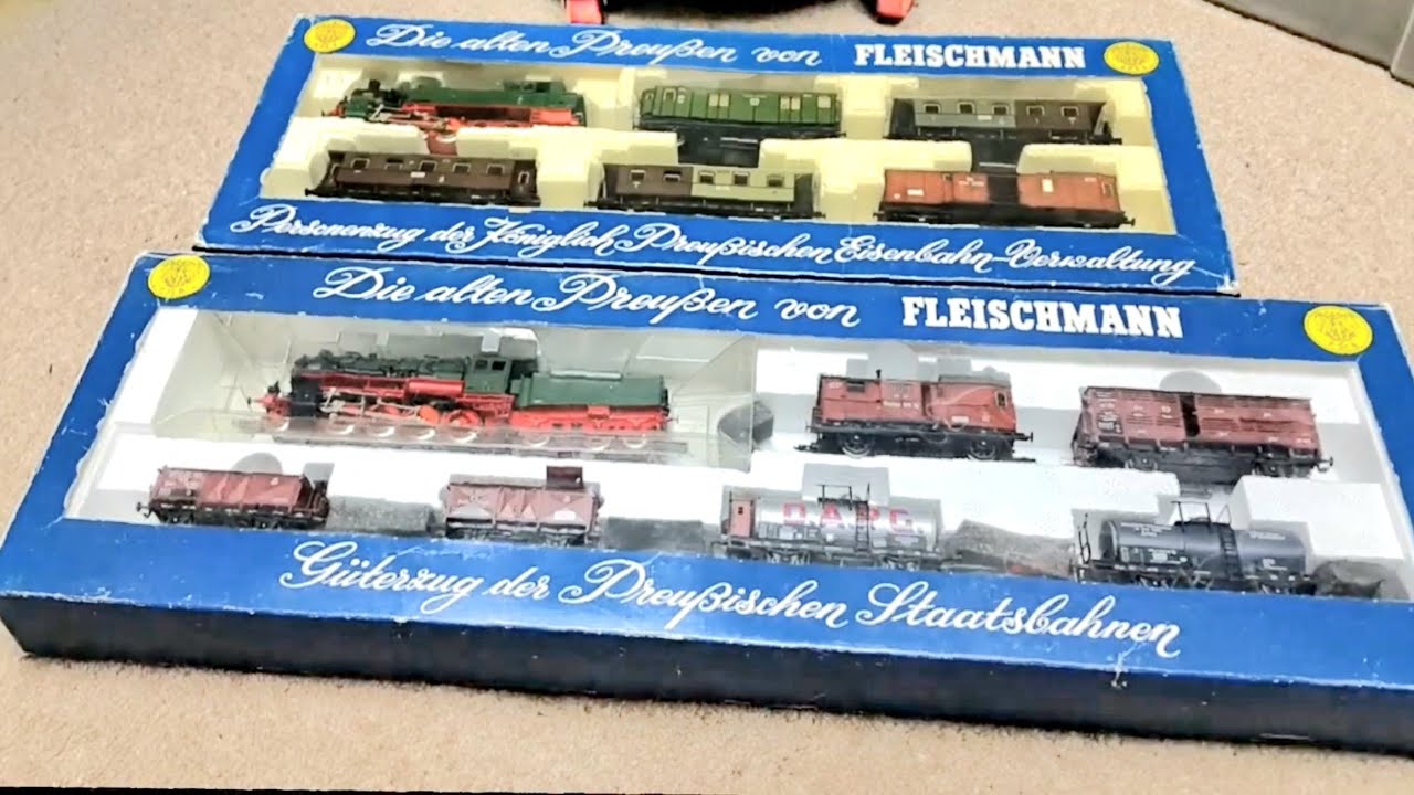 OLD FLEISCHMANN TRAIN SETS