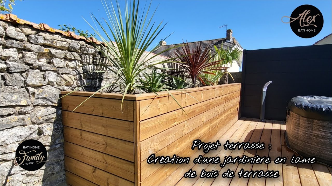 Création d'une jardinière en lames de bois de terrasse - Ep 53