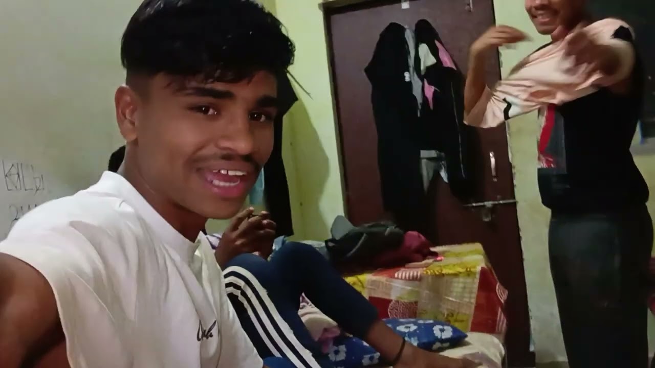 Yela देखो 😟🙄