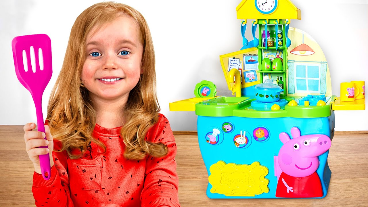 Gaby Pretend Play Story with Kitchen Toys Set | Pizza Challenge