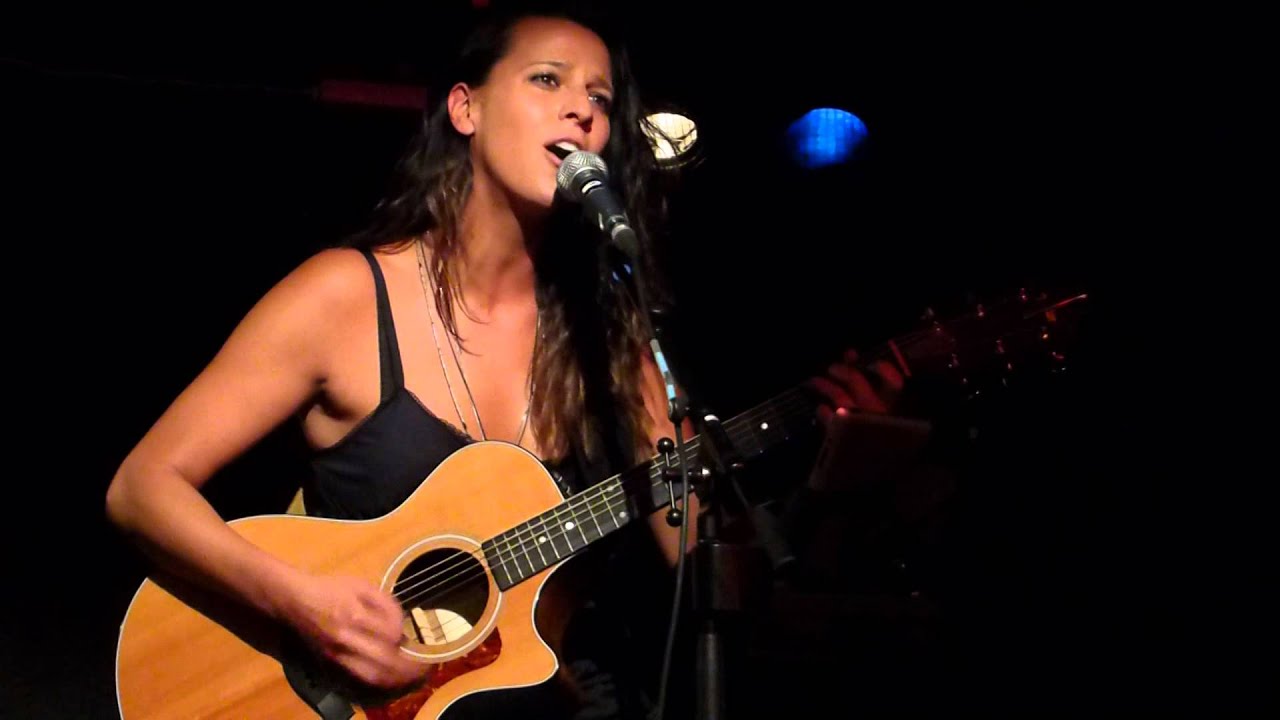 Aude Henneville Cover 1 