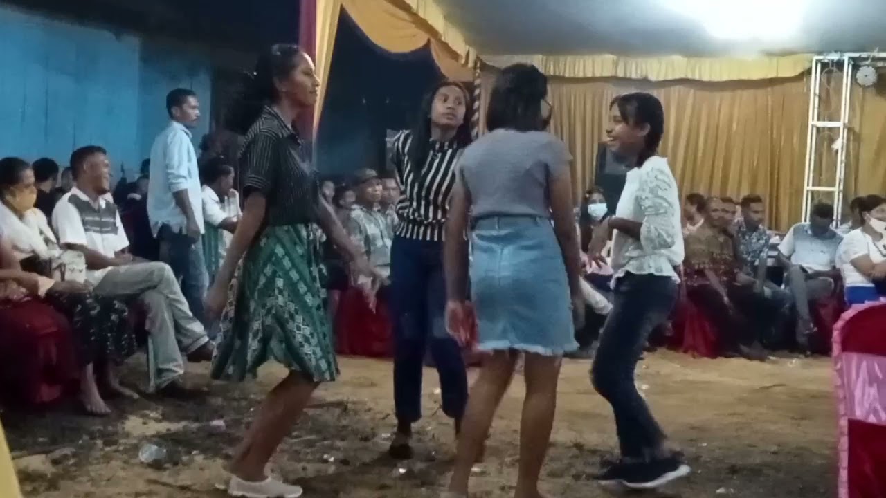 Party Asik waepana,,Sinyal Cinta
