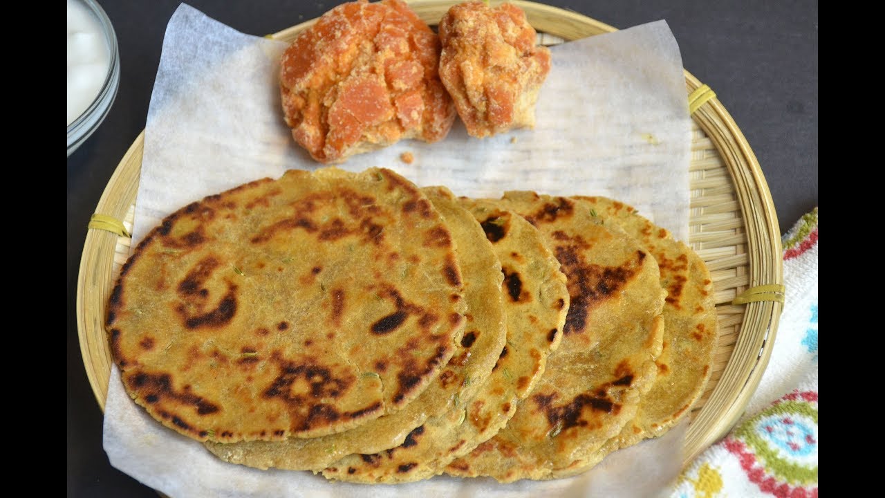 Gur Ki Roti /  Jaggery Paratha / Mithi Gud Ki Roti