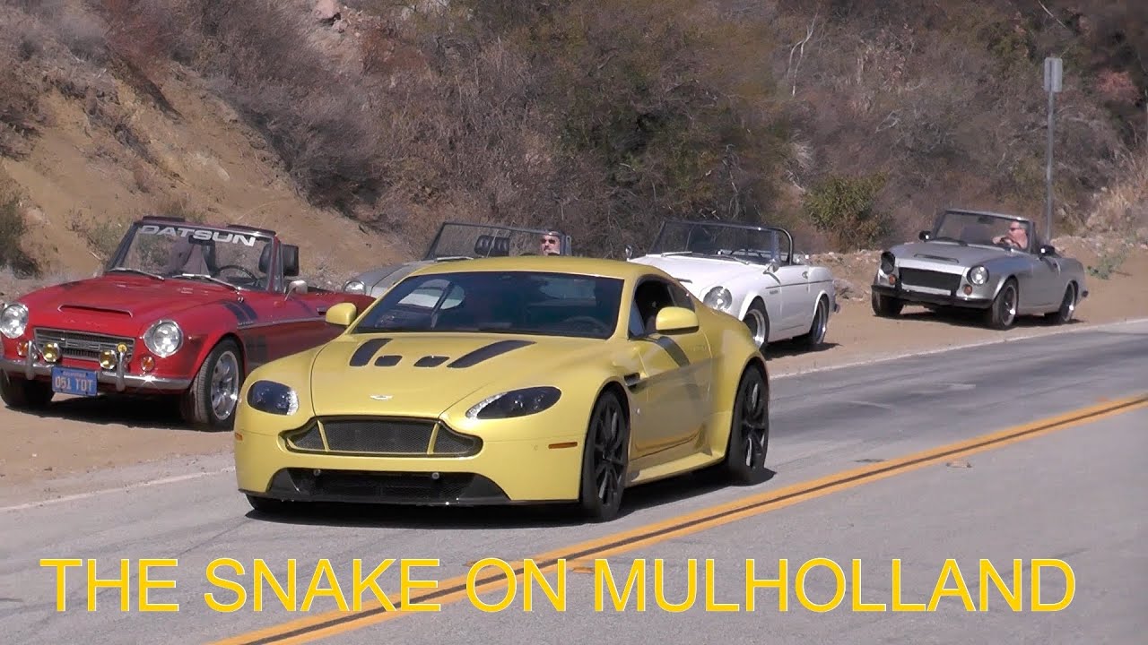 The Snake on Mulholland - Jay Leno, Matt Farah and lots of Datsuns