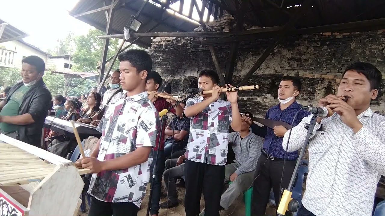 PESTA ADAT PERNIKAHAN BATAK | Raymond & Lastrida | Naga Mc 2001 ||