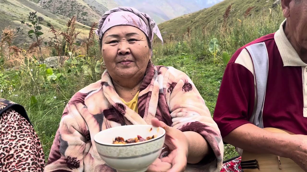 На минеральные источники Ак-Суу.