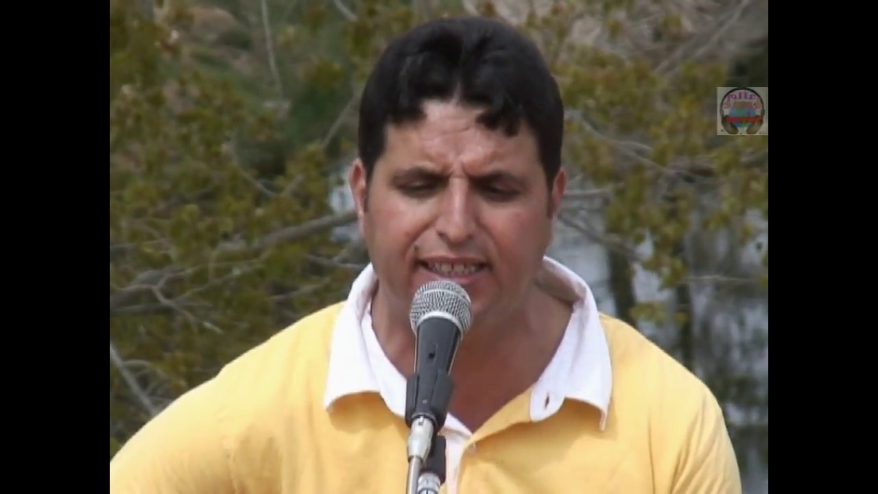 : Moussa /chanson amazigh sous titrée arabeاغنية امازيغية مترجمة للعربية : الفنان موسى