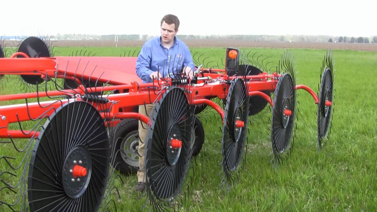 Kuhn SR 300 SpeedRake Review with Ryan Pearcy