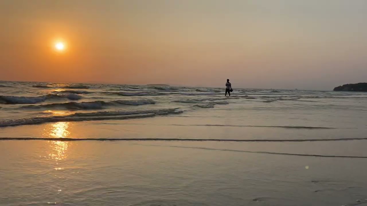 Beautiful nature video music sound guitar for sleeping and relaxing with ocean waves on the beach