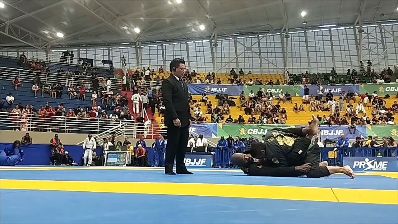 brasileiro jiu-jitsu cbjj - oitavas faixa preta Master 4 super pesado
