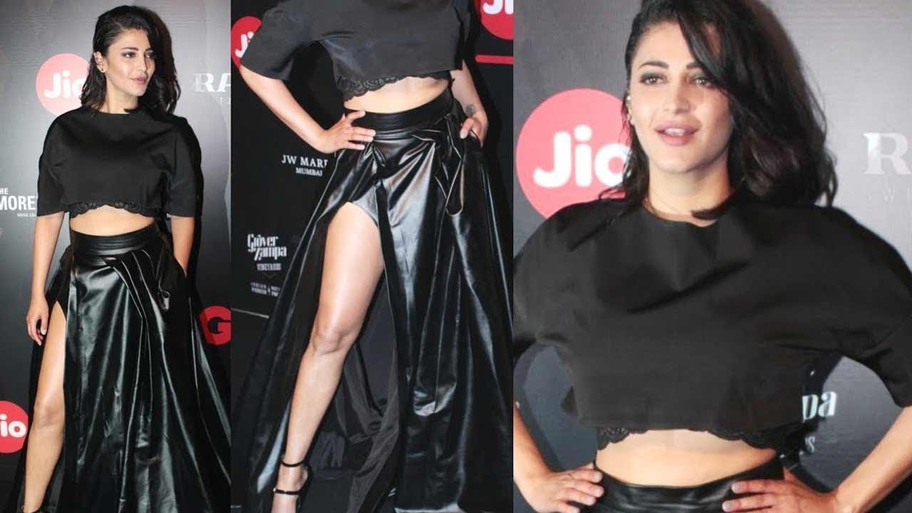 Shruti Hassan's HOT Leg Show At GQ Best Dressed 2017