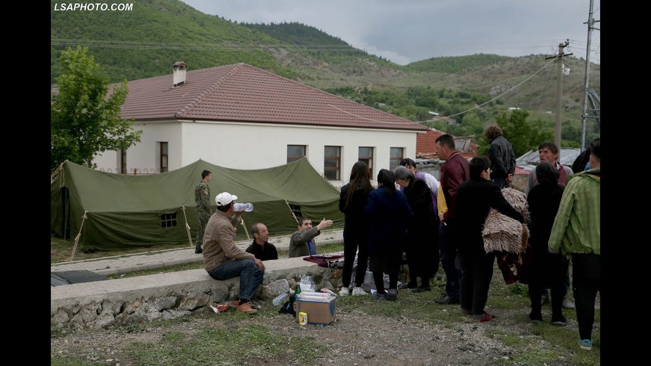Termeti ne Korçë/ Banorët e Floqit kalojnë natën në çadra