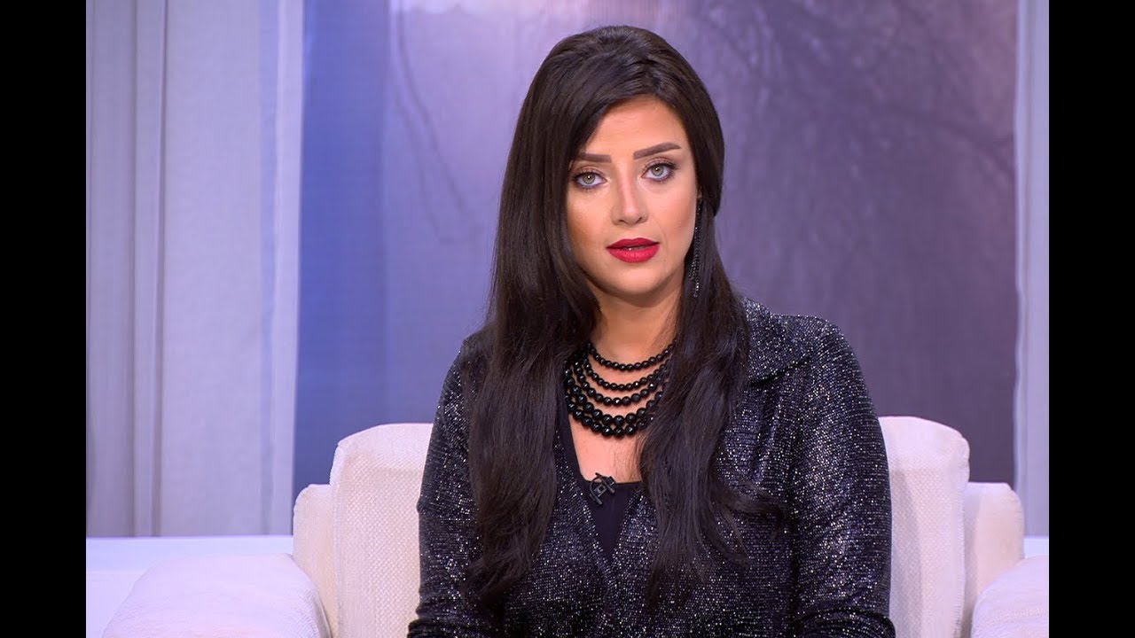 رضوى الشربيني: لا ده يتخلع عادي| هي وبس
