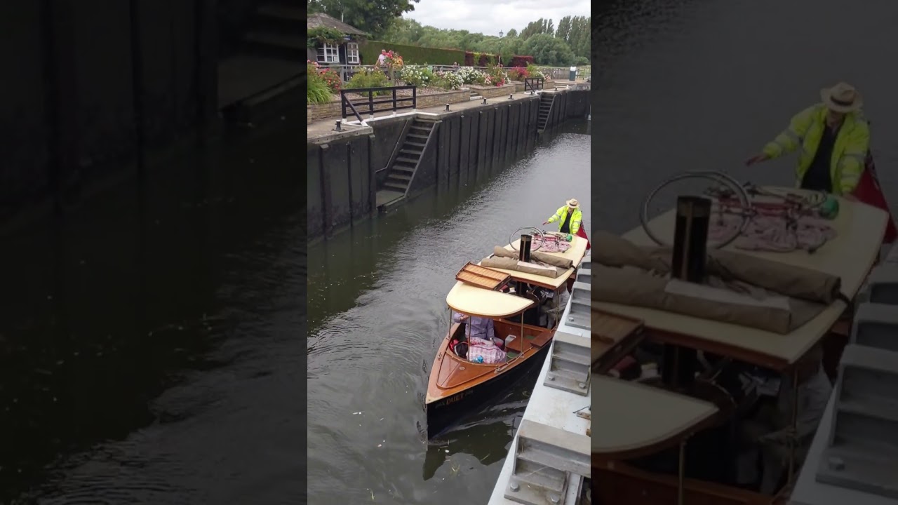 Incredible Steam Launch on the River Thames - Prepare to be Amazed!