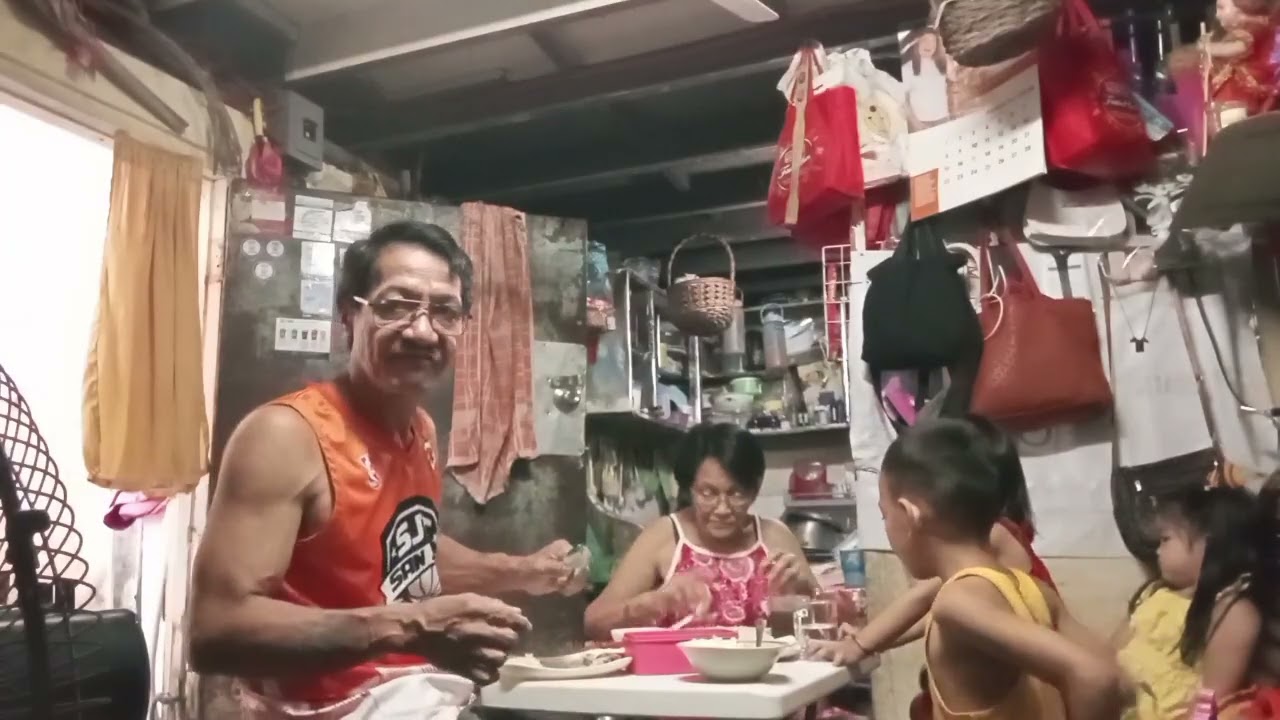 ALMUSAL TAYO....SINANGAG PAKSIW ITLOG AT TUYO SAPAT NA ...