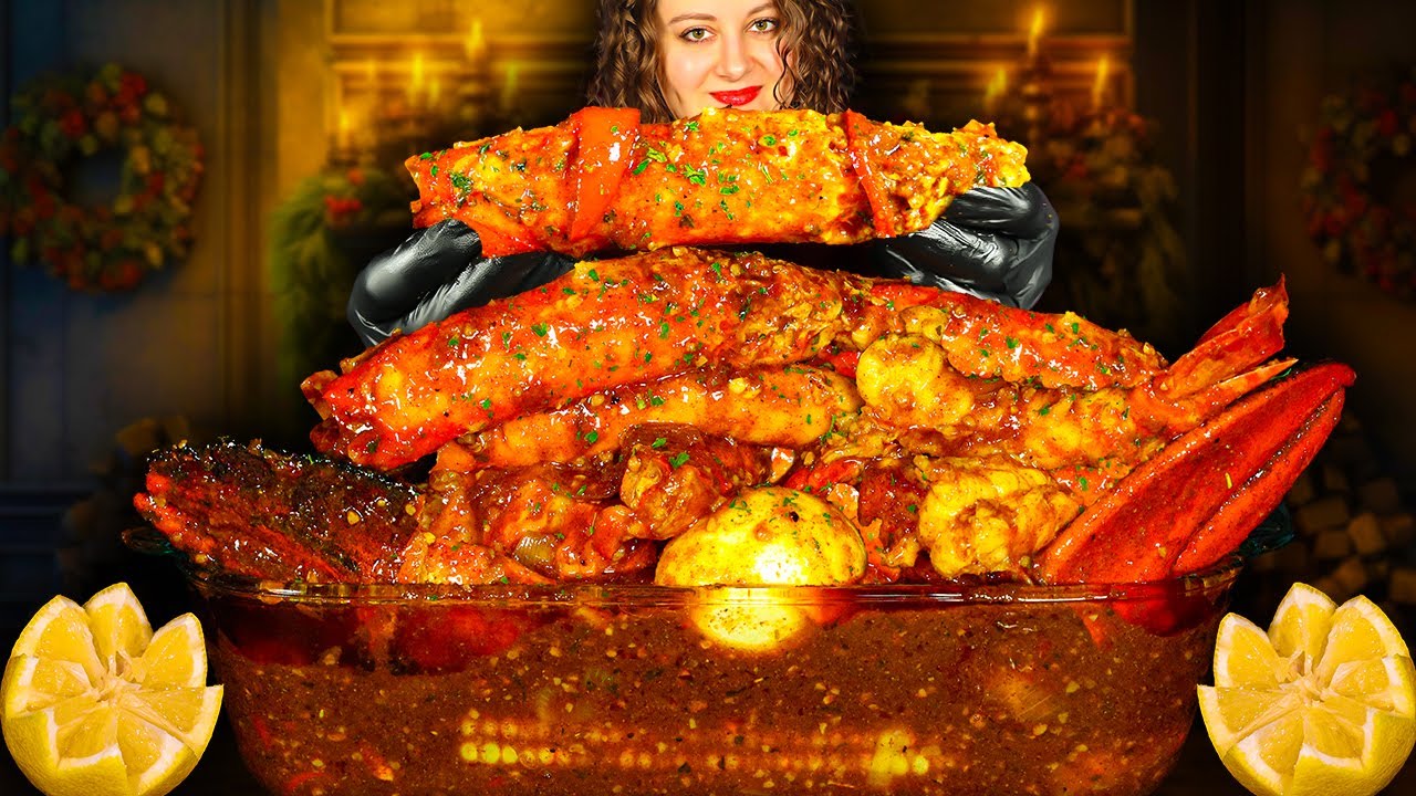 KING CRAB SEAFOOD BOIL MUKBANG | SEAFOOD | MUKBANG | DESHELLED LOBSTER | SEAFOOD BOIL | ASMR EATING
