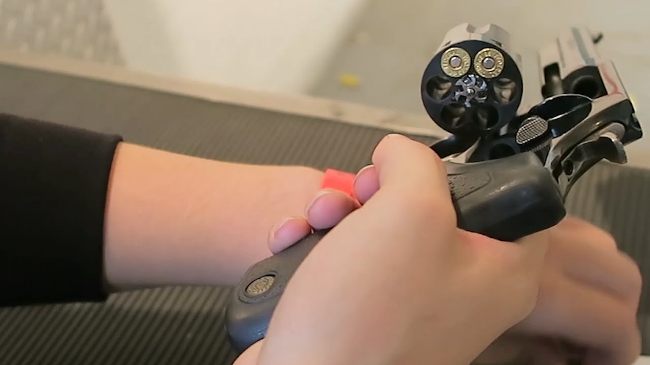 SHOOTING REAL SHOTGUNS, ASSAULT RIFLES & PISTOLS!