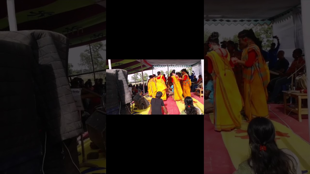 সুরধ্বনির কীনারায় সোনার নুপুর রাঙ্গা পায়,,, 🎤💚আমাদের কলেজ প্রোগ্রামে আমরা সবাই ❤️❤️