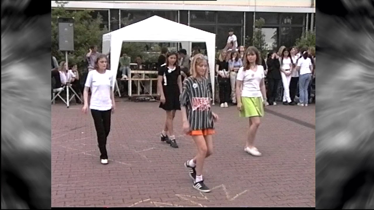 Rudow Schulfest der Clay Oberschule  Tanzgruppe 1997