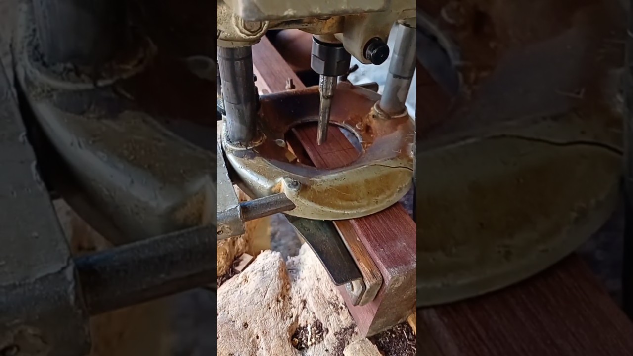Easy and fast to make a hole using a router machine #woodworking #diy #tips #tools
