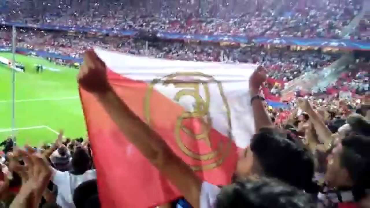 Biris Norte - Nos pasamos toda la semana fumando en el barrio