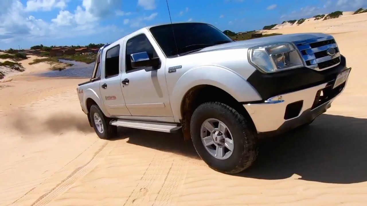 Ranger Limited 4x4 3.0 Turbo Diesel na Estrada de Chão.