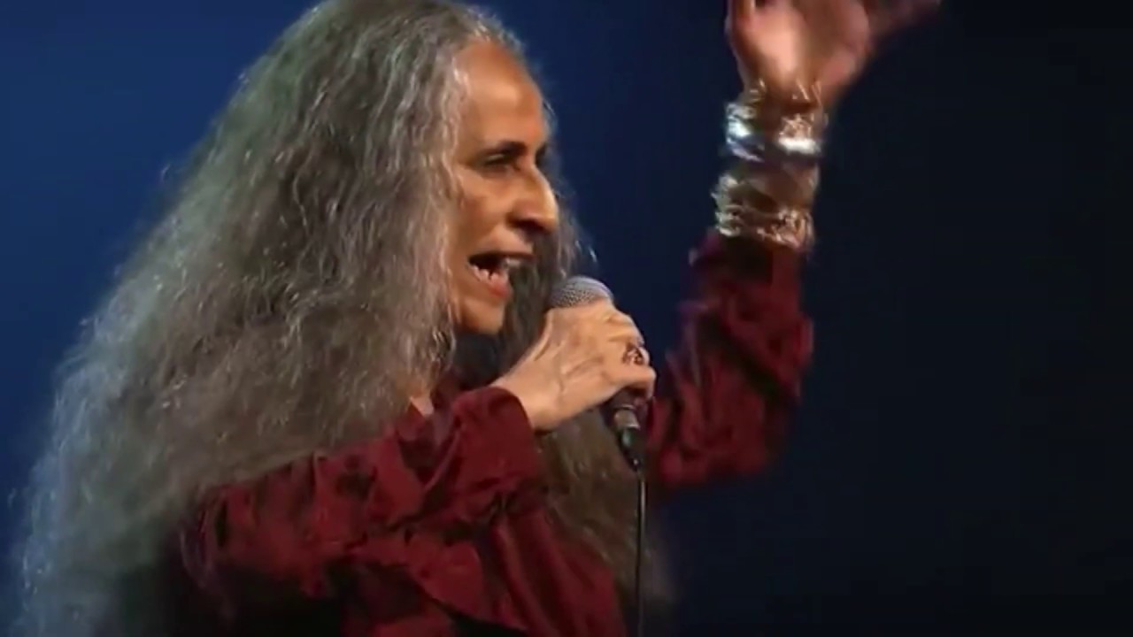 Maria Bethania: 