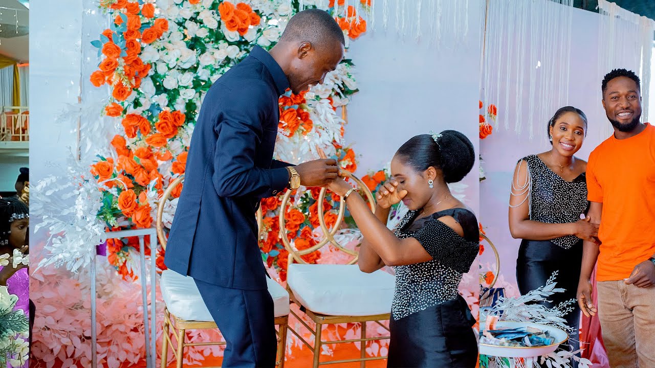 KILICHOTOKEA WAKATI WA KUVALISHANA PETE ,MARIA MRENO ENGAGEMANT DAY