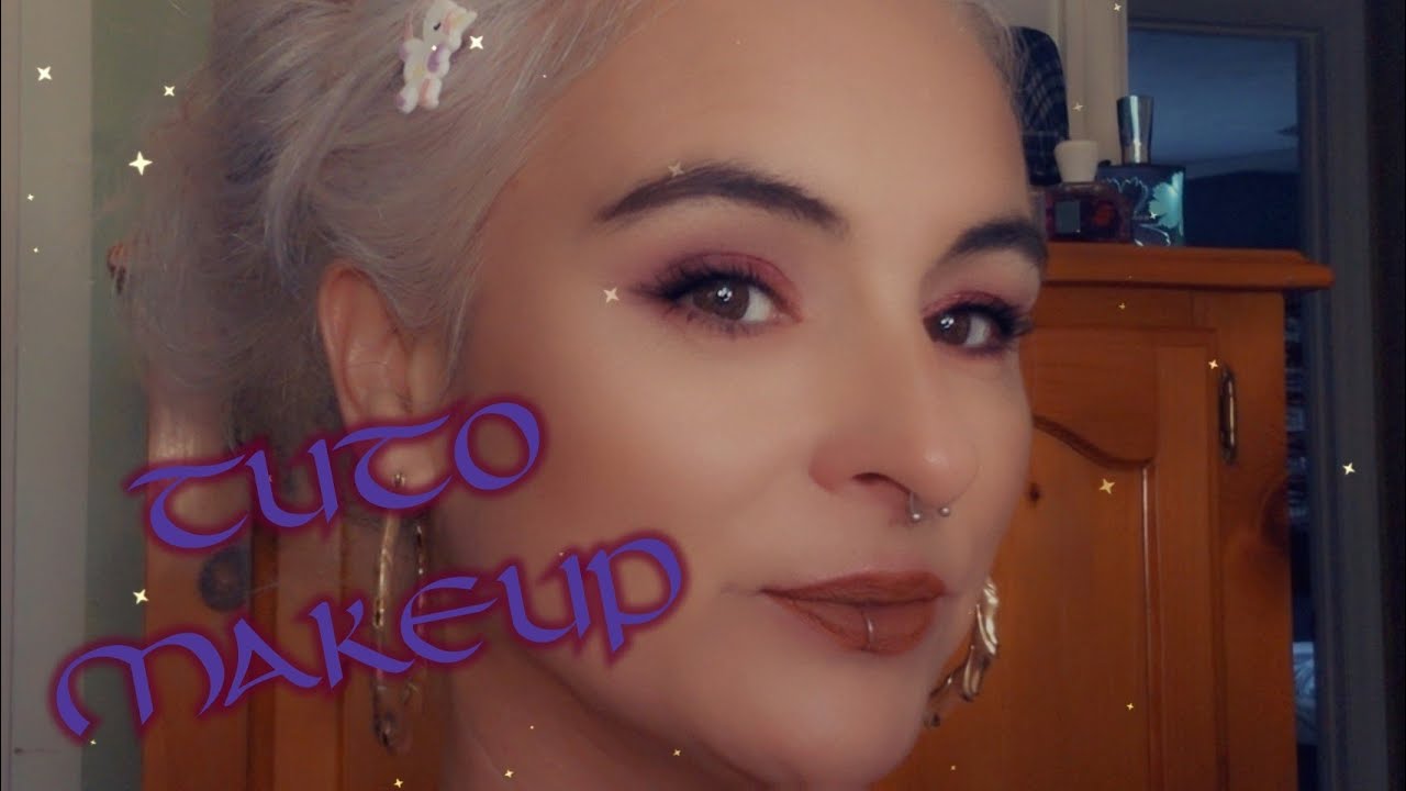 JE ME MAQUILLE AVEC MES COULEURS FAVORITES