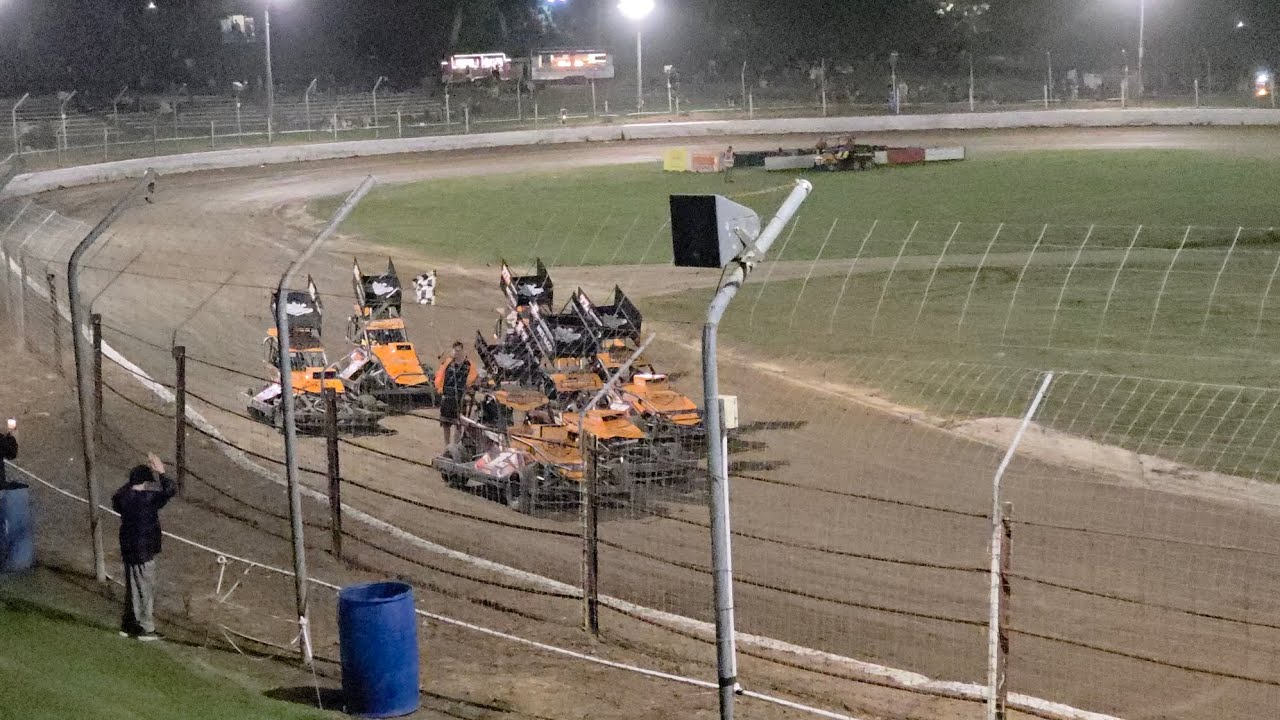 Auckland Allstars VS Baypark Busters Huntly Speedway 22.11.25 