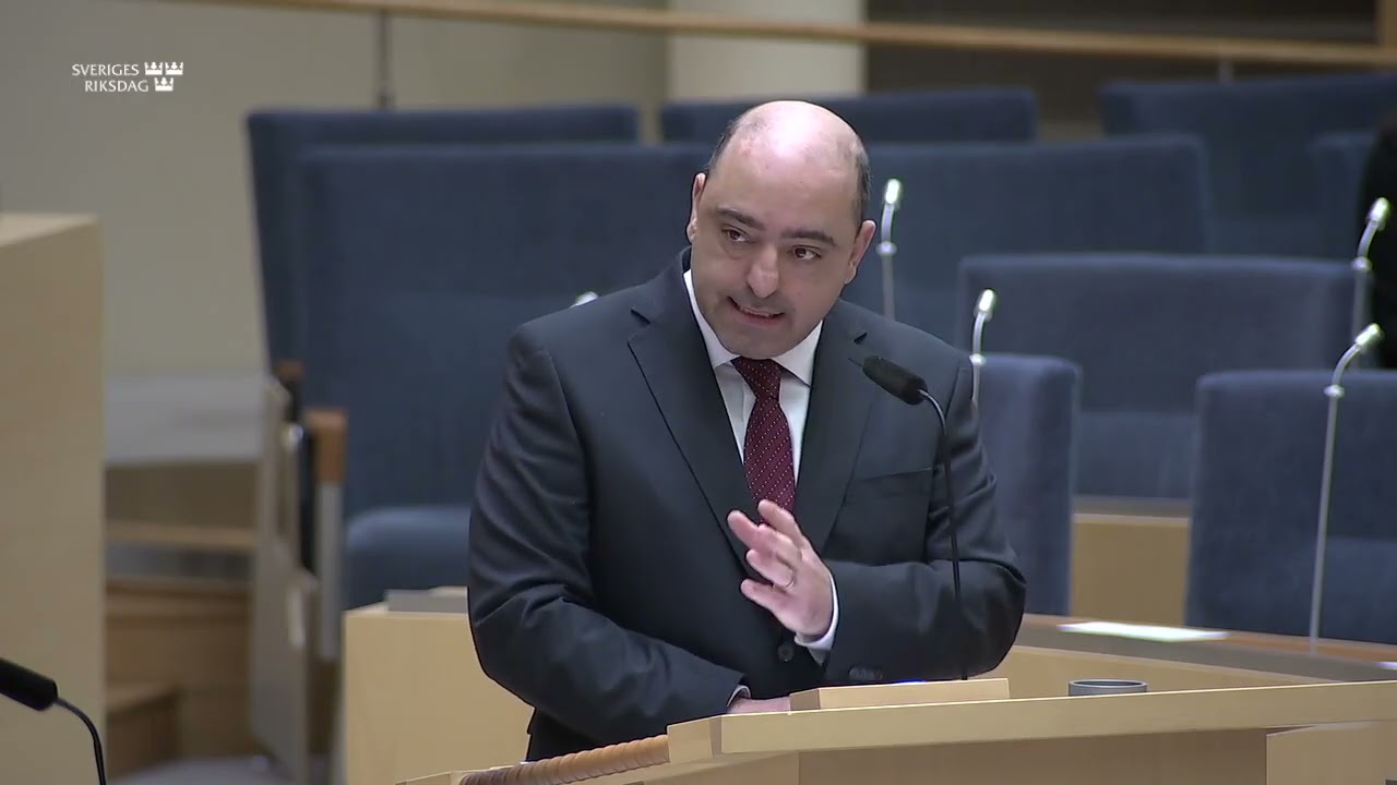 Stäng den iranska ambassaden i Sverige