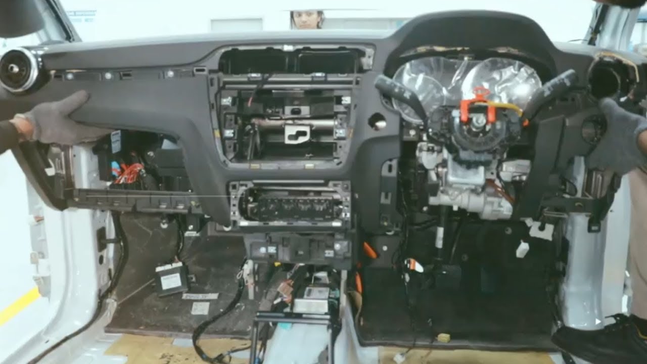 Mg Hector Hybrid Car Manufacturing Plant in India - EV India