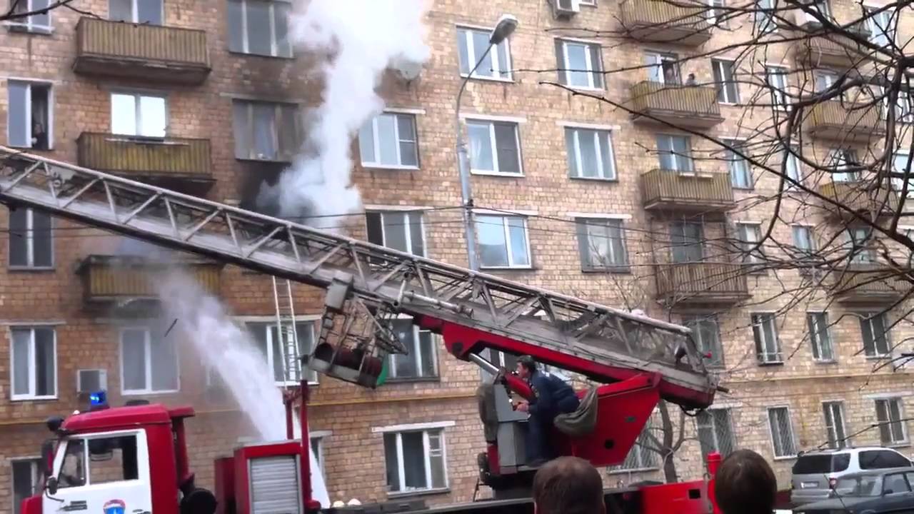 Пожар на улице Дружбы 20.04.2011