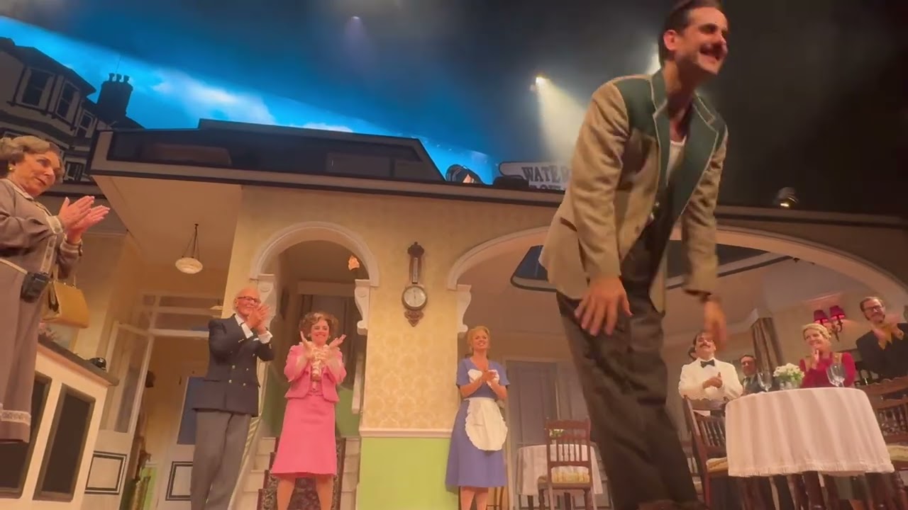 Fawlty Towers - The Play Bows 16/07/25 (Matinee) Apollo Theatre London 