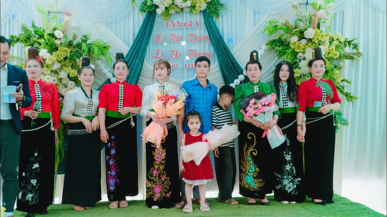 Lễ mừng tân gia ông, bà Thuông - Thuông, bản Mường Cai - Chiềng Khong - Sơn La
