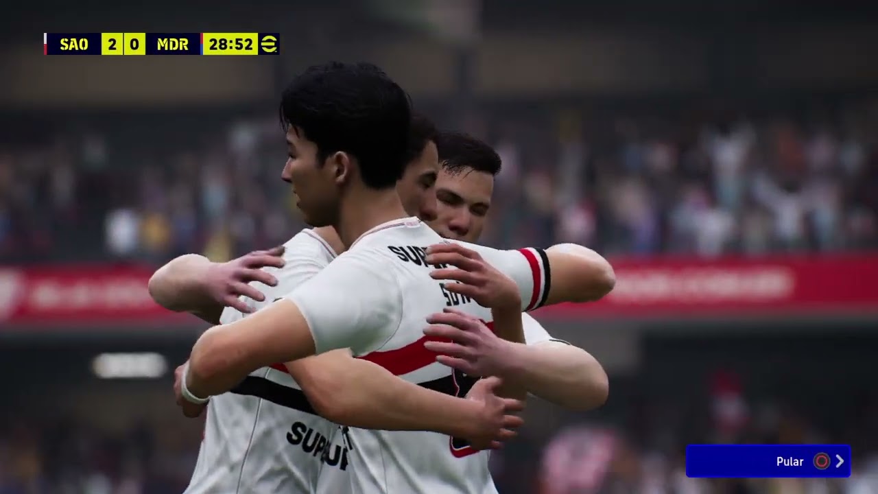 Jogando eFootball™