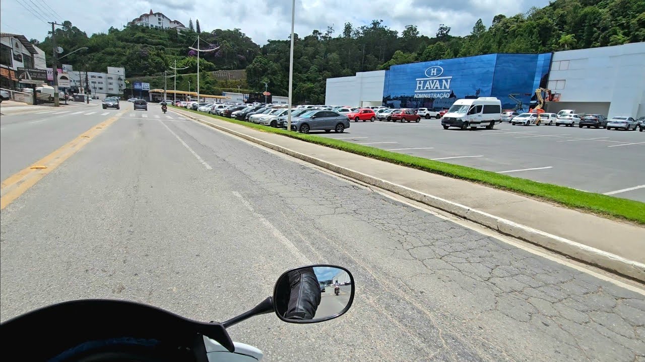 Passando na maior loja da Havan em Brusque. 