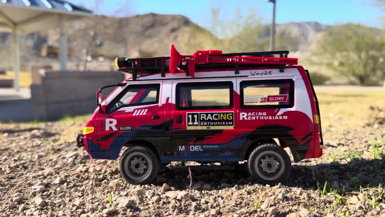 Jxc Mitsubishi Delica.Fun little van to cruise around with.#jxc #delica #rccrawl #vanlife 