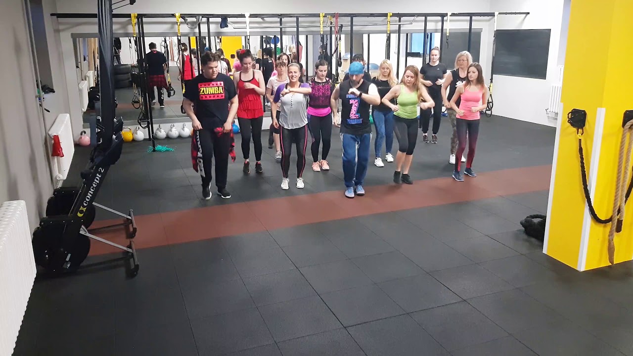 Zumba Balassagyarmat La Isla Bonita/ Lela Pala Tute
